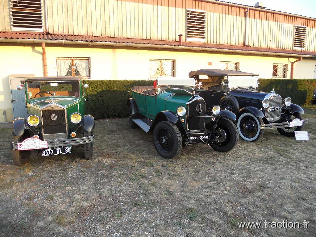 2011_rustenhart (147).jpg - 02/10/2011 - 68740 RUSTENHART 31ème Randonnée Internationale des Vendanges - Les MATHIS et la FORD